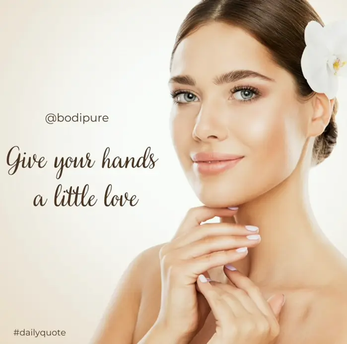 Luxurious Nail-Strengthening Hand Mask | Moisturizing Gloves for Parched Hands & Cuticle Care